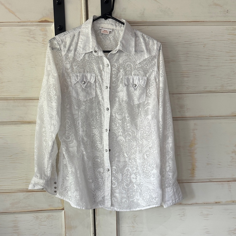 Ariat White Paisley Button-Up Western Shirt